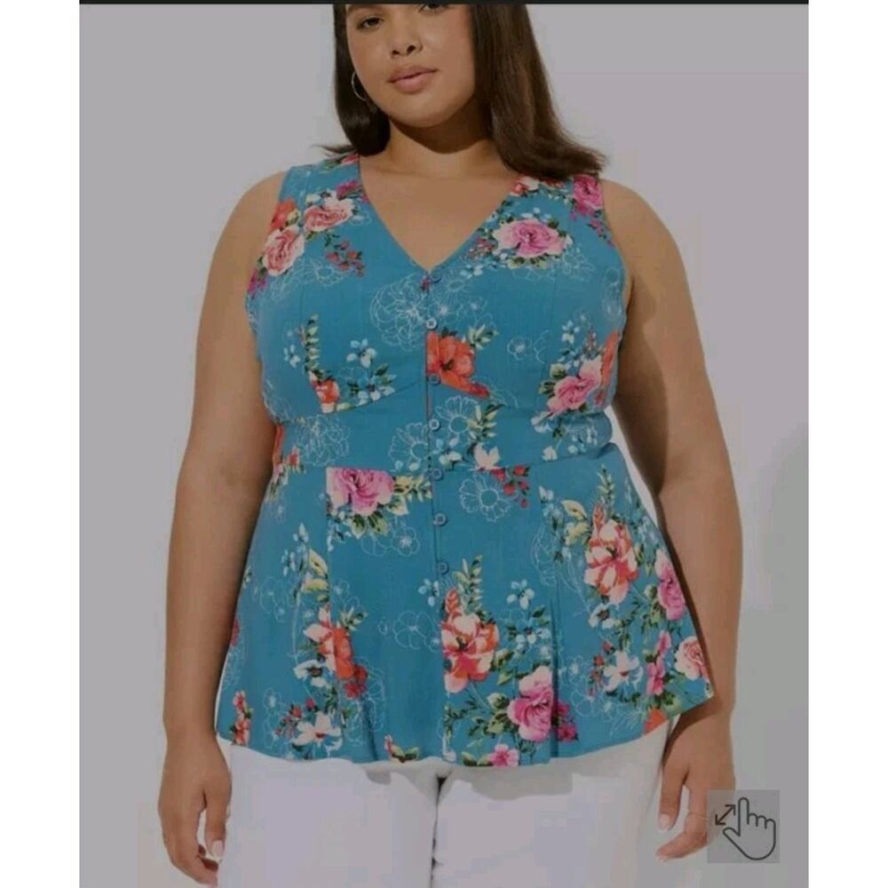 Torrid Tank Top Womens 2X Plus Blue Floral Sleeveless Button Front Tie Waist